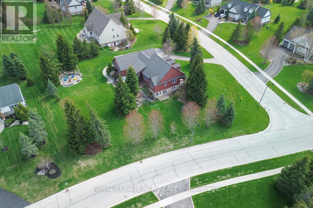 2 ISLAND LAKE ROAD - 44