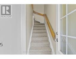 10 - 3 Stonebank Crescent, Ottawa, ON K2H9M2 Photo 7