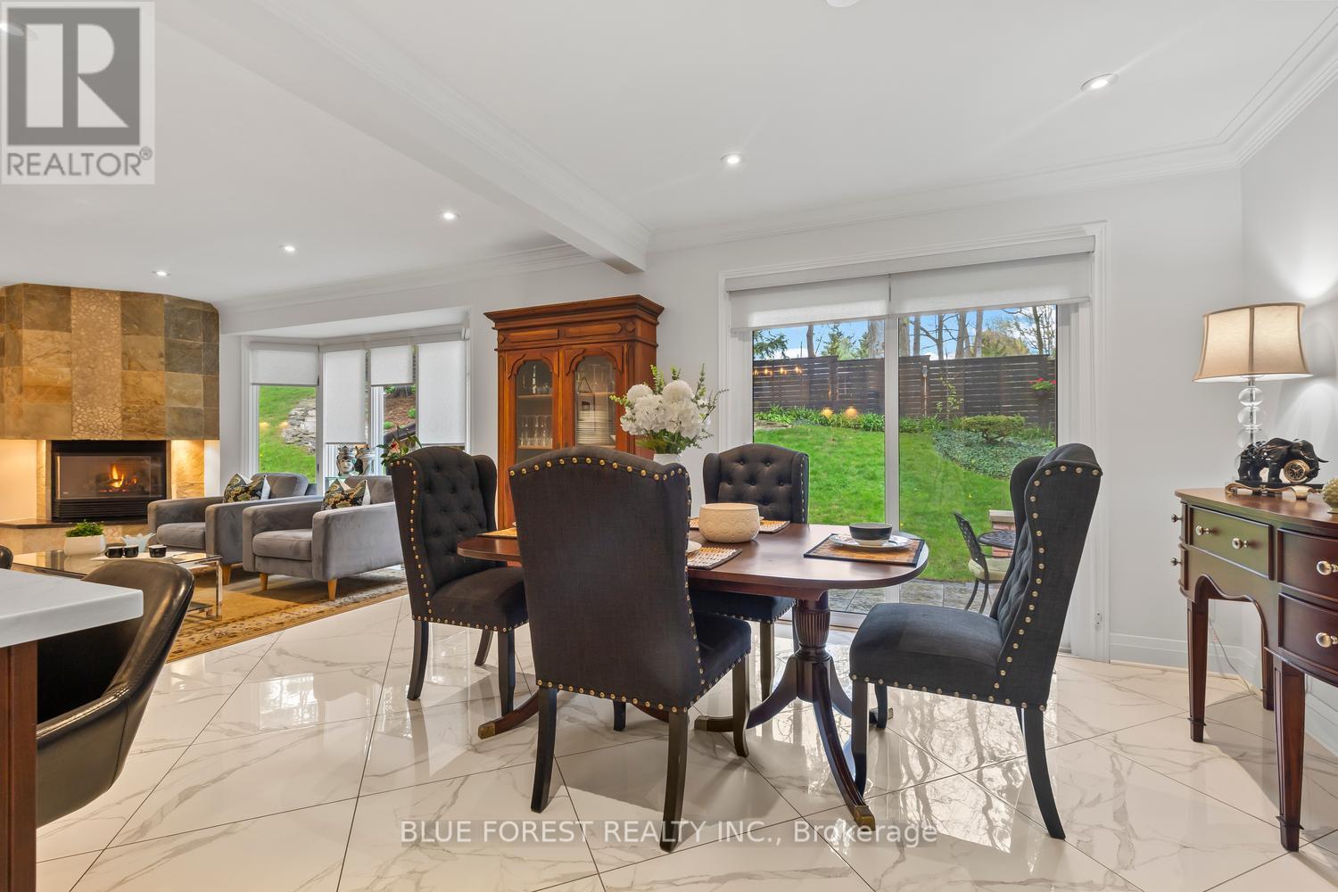 43 COMPTON CRESCENT - 11