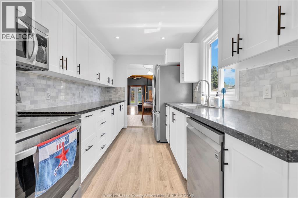 1752 BENJAMIN, Windsor, Ontario, N8X4N6 — Photo 15