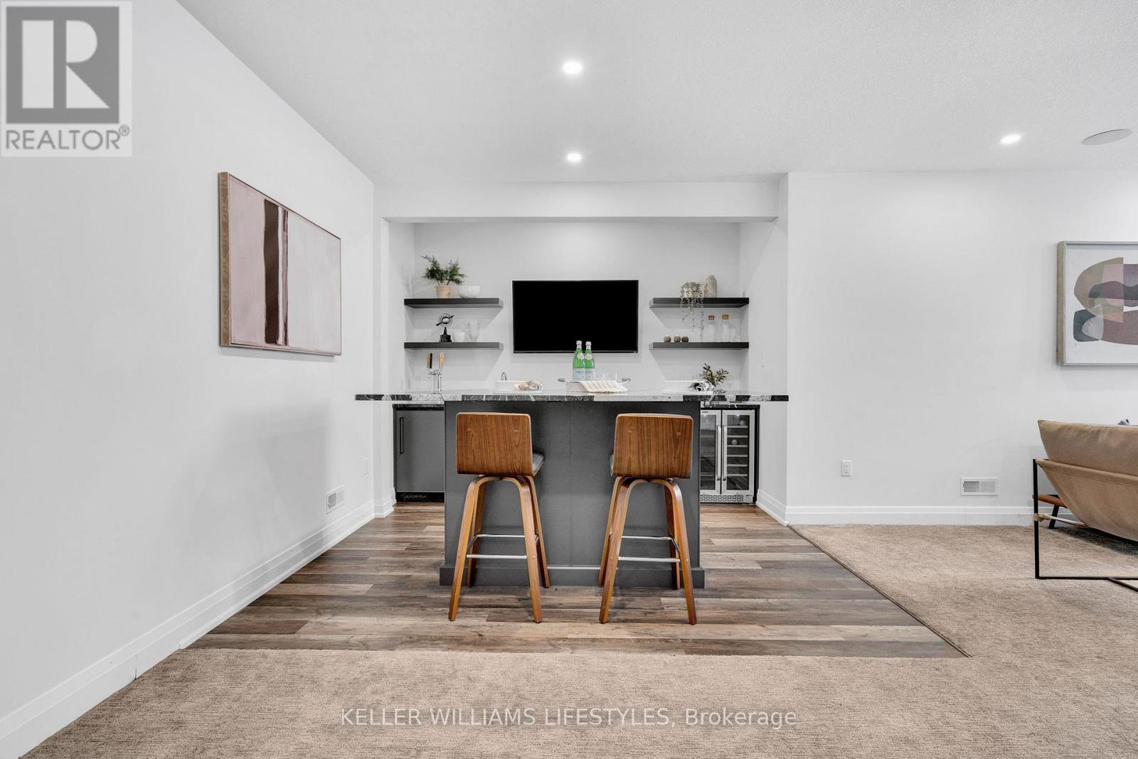 1724 UPPER WEST AVENUE - 32