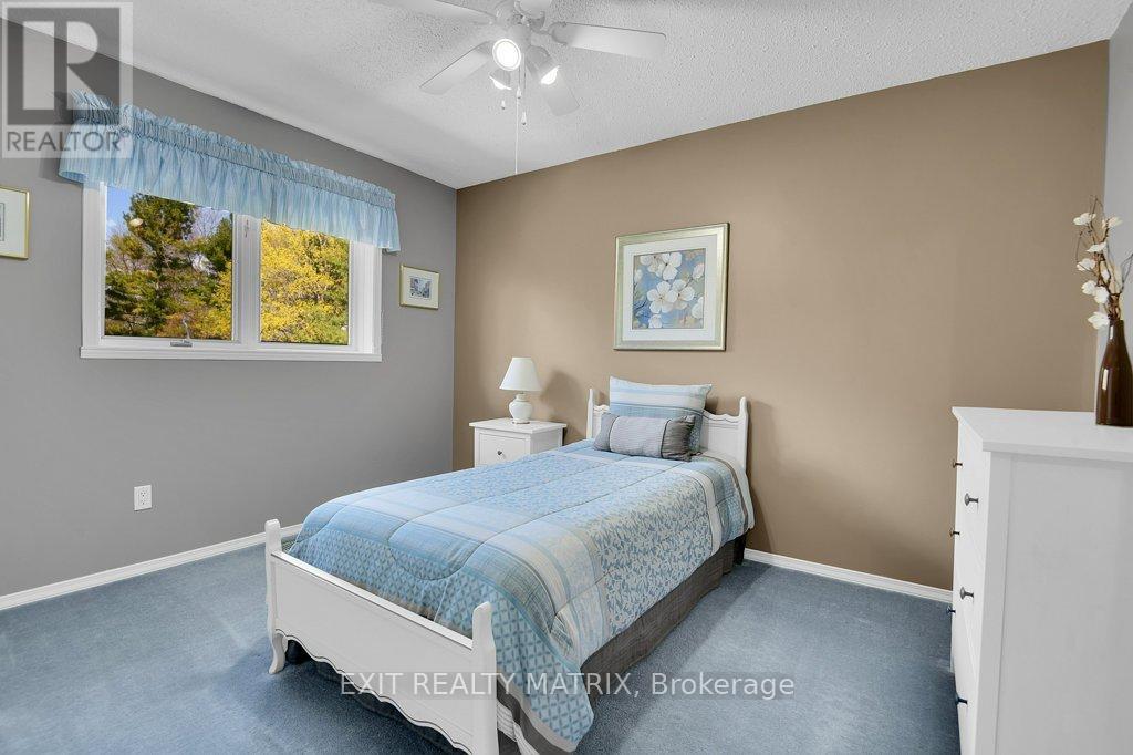 1340 CUTHBERT WAY - 23