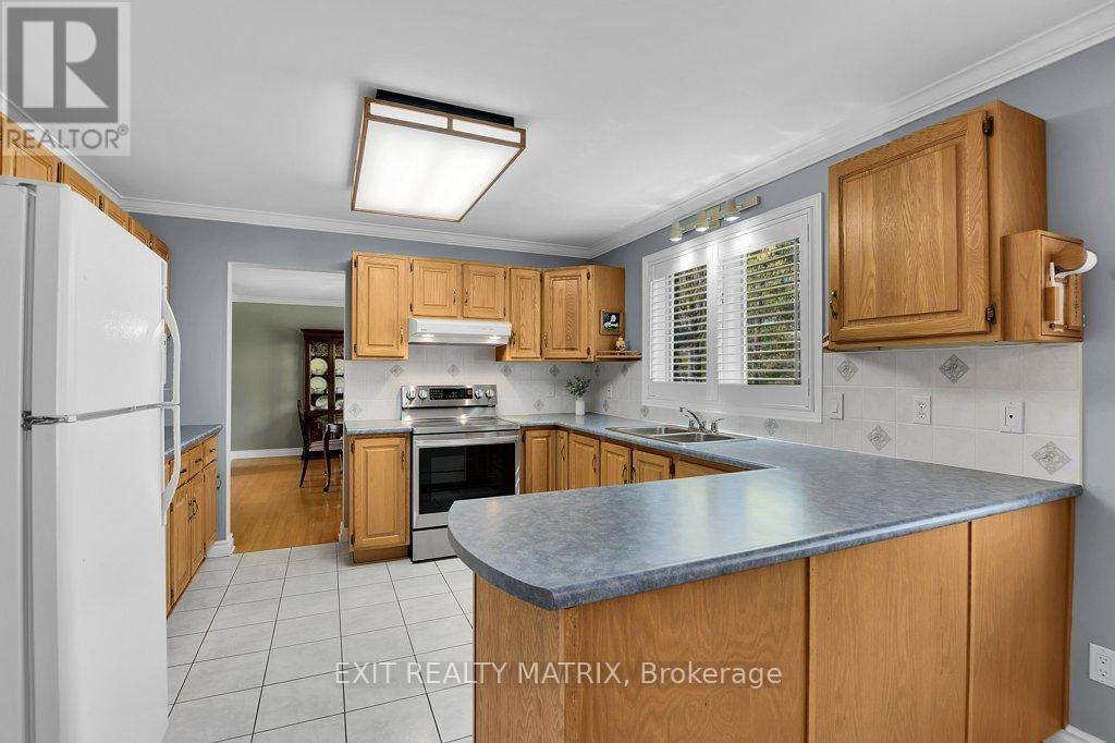 1340 CUTHBERT WAY - 9
