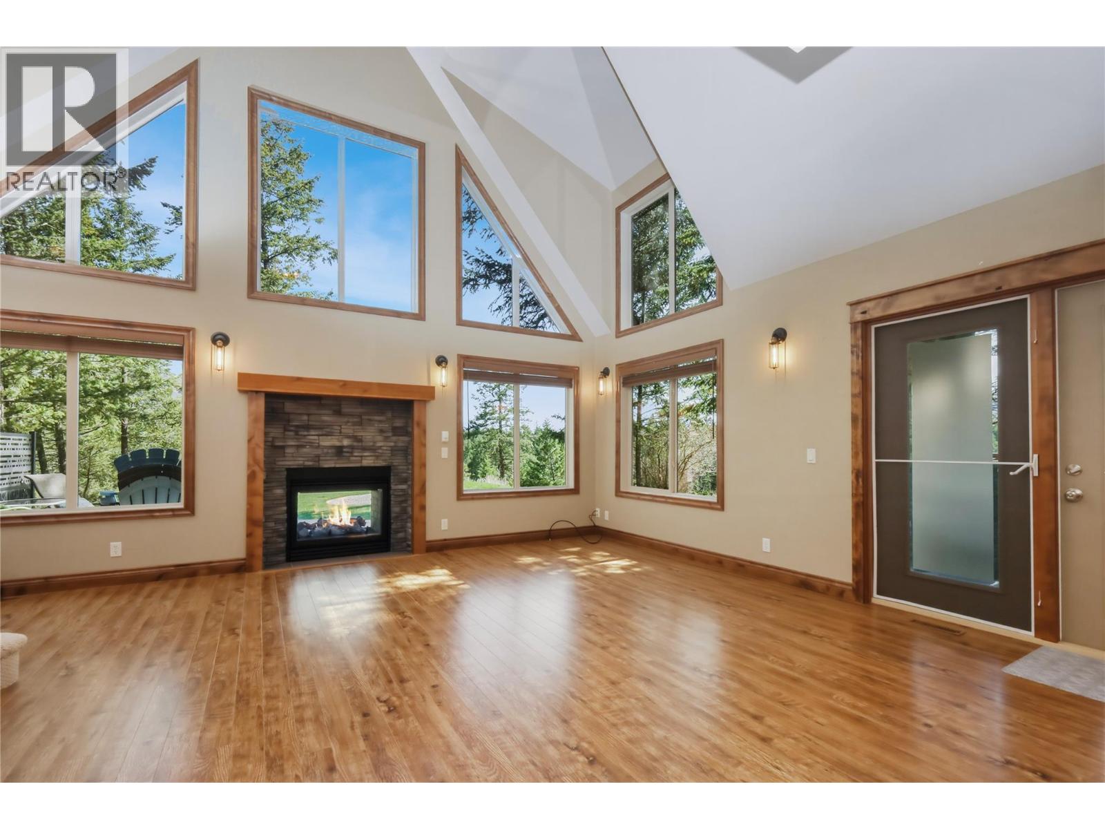 #43 4868 Riverview Drive - 5