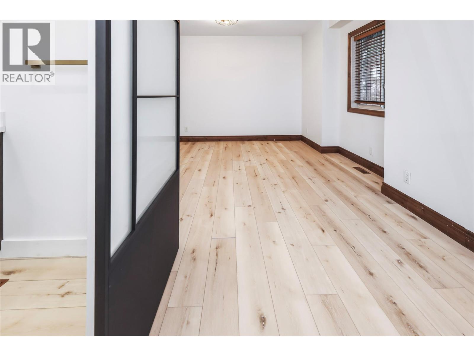 #43 4868 Riverview Drive - 25