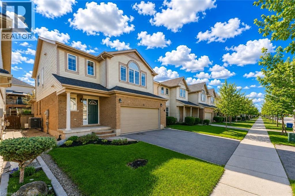 15 ISABELLA Street, Kitchener, Ontario, N2E4J9 — Photo 2