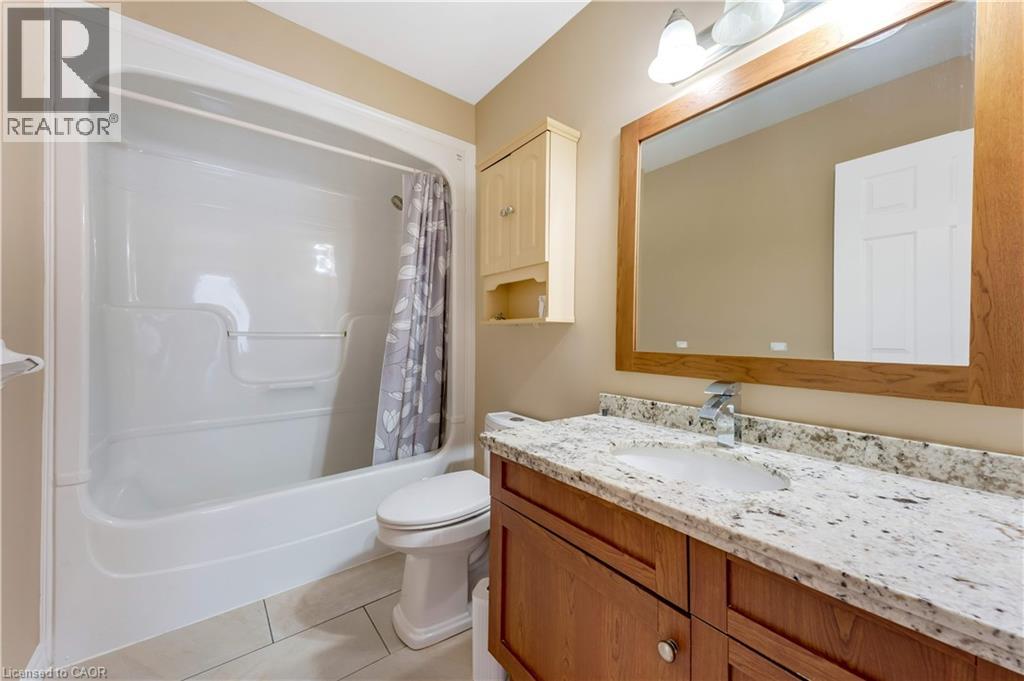 15 ISABELLA Street, Kitchener, Ontario, N2E4J9 — Photo 25