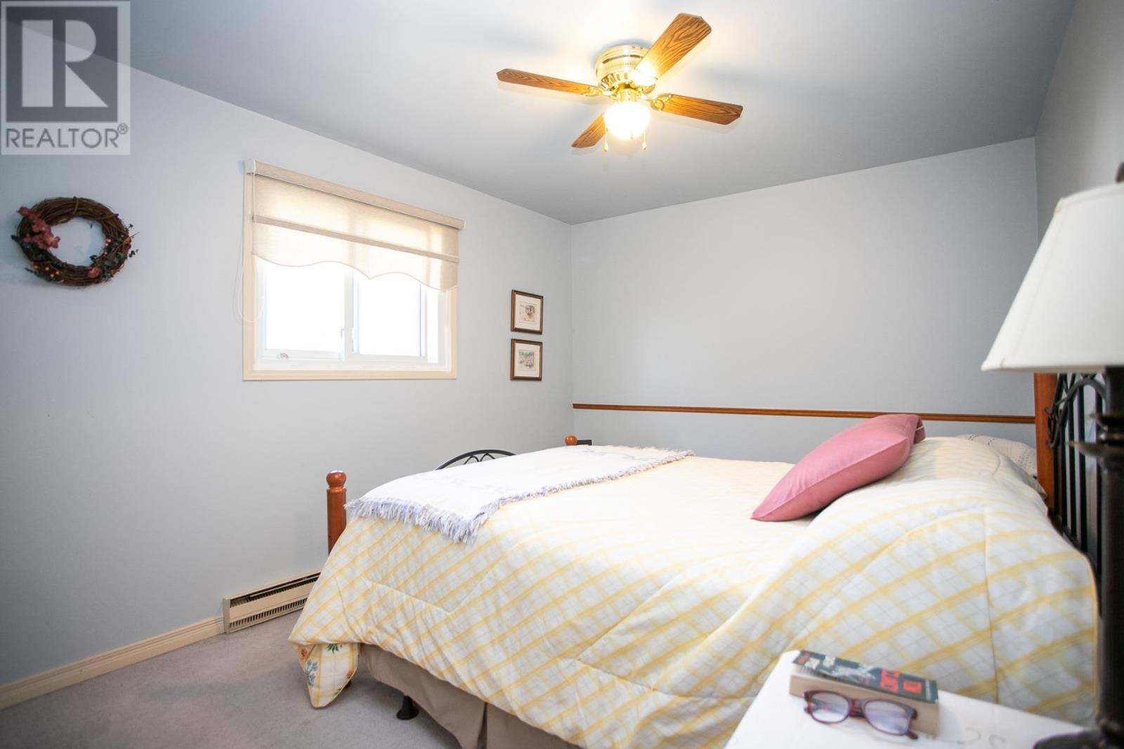 114 Patricia AVE, Sault Ste. Marie, Ontario, P6C2A4 — Photo 2
