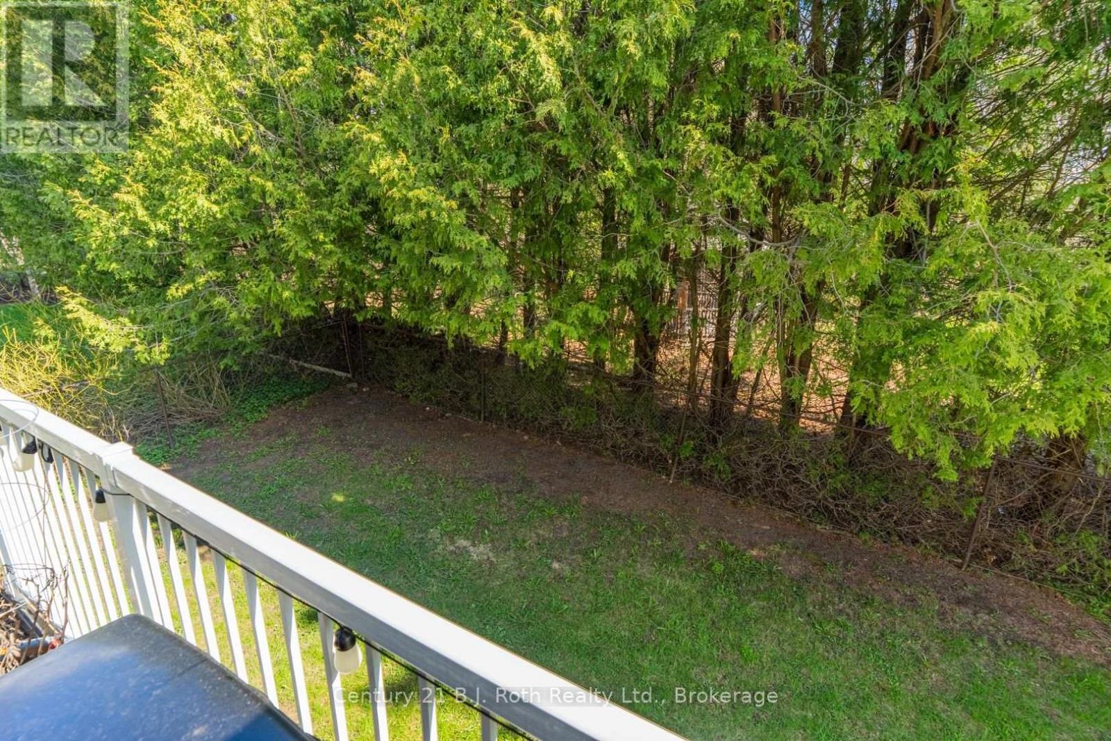 275 HIRAM STREET - 32