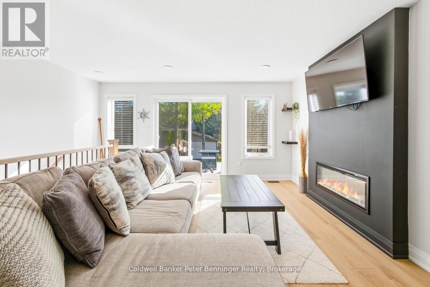 419 PARK STREET W - 10