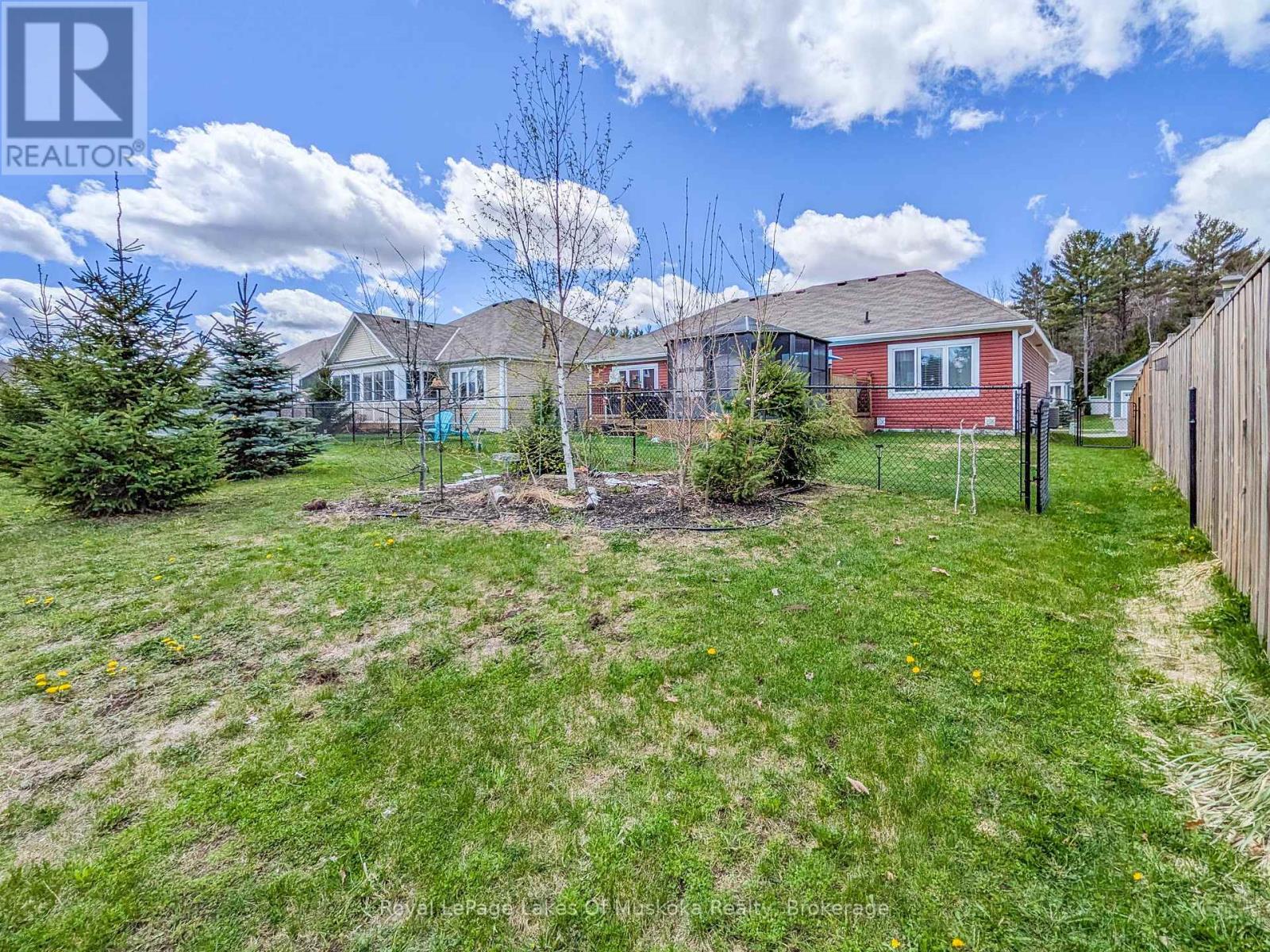 6 FAWNBROOK COURT - 12