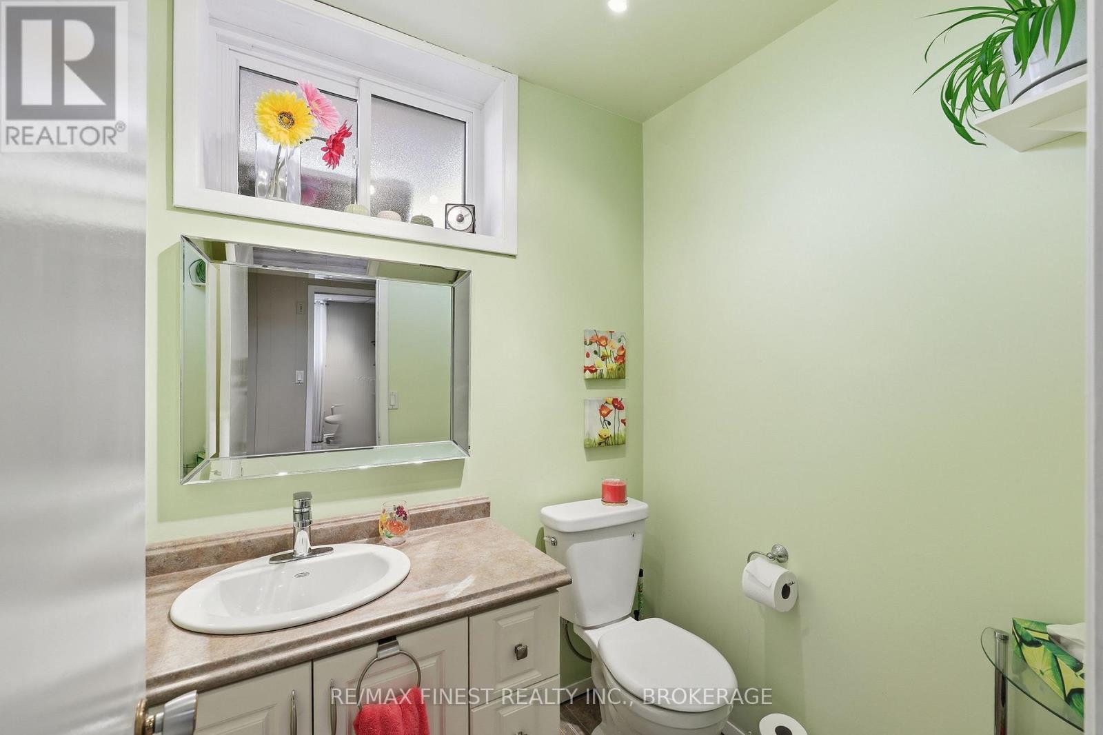 902 PEMBRIDGE CRESCENT — photo 38