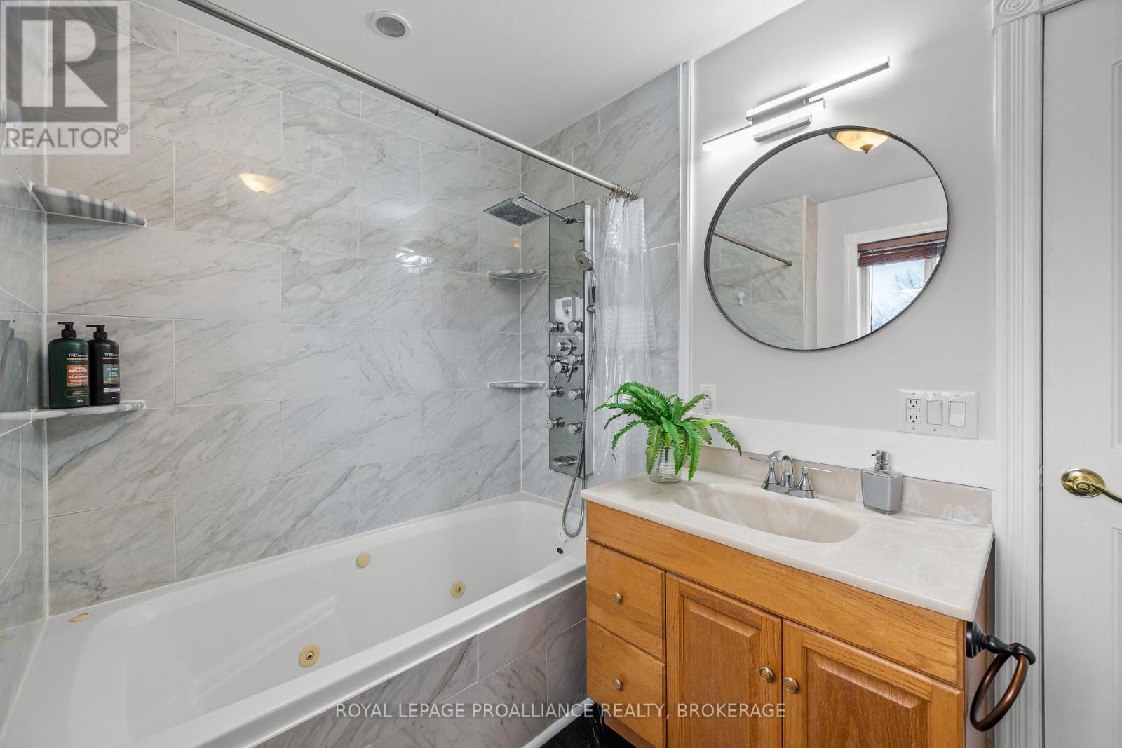 55 SHAW STREET - 21