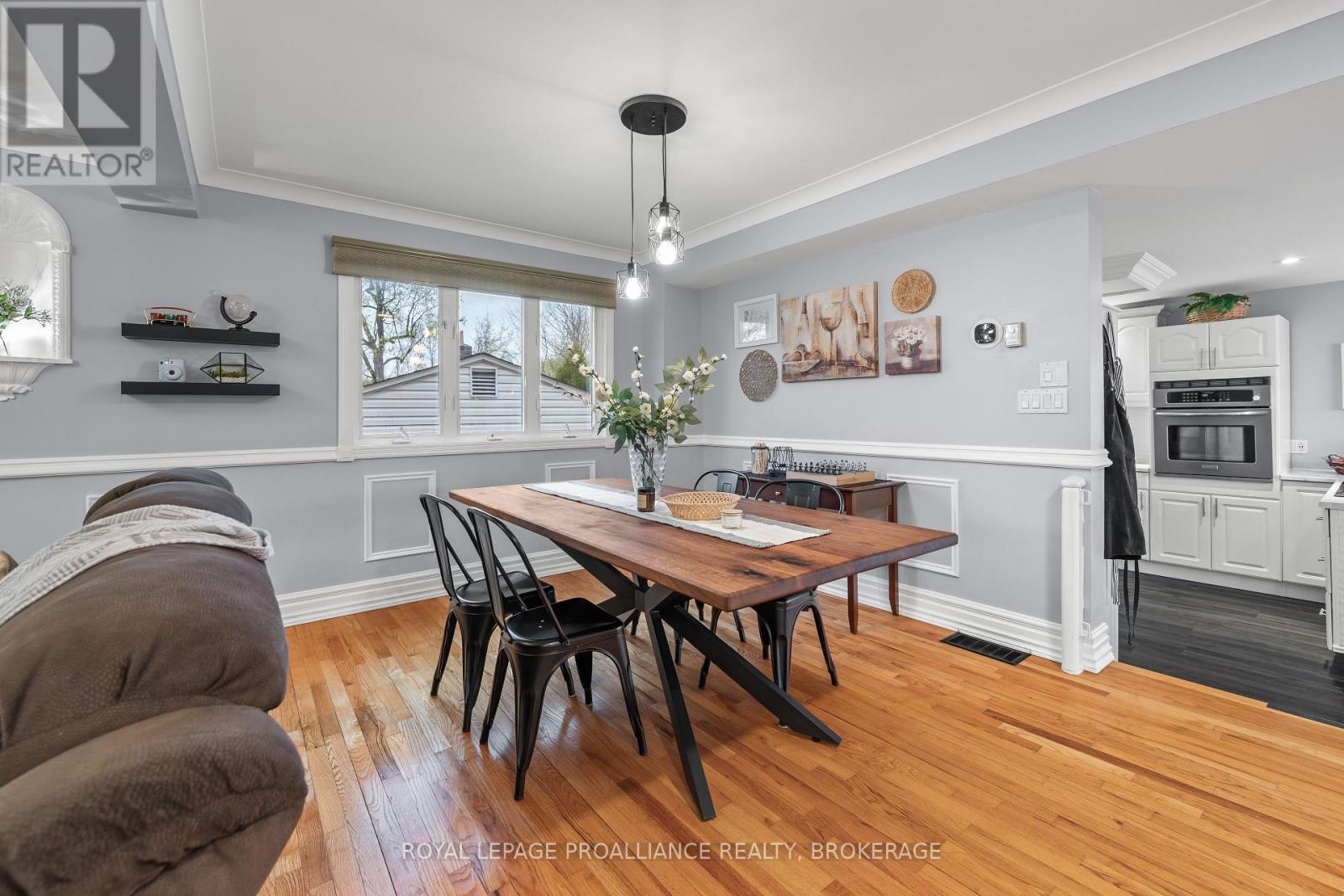 55 SHAW STREET - 10