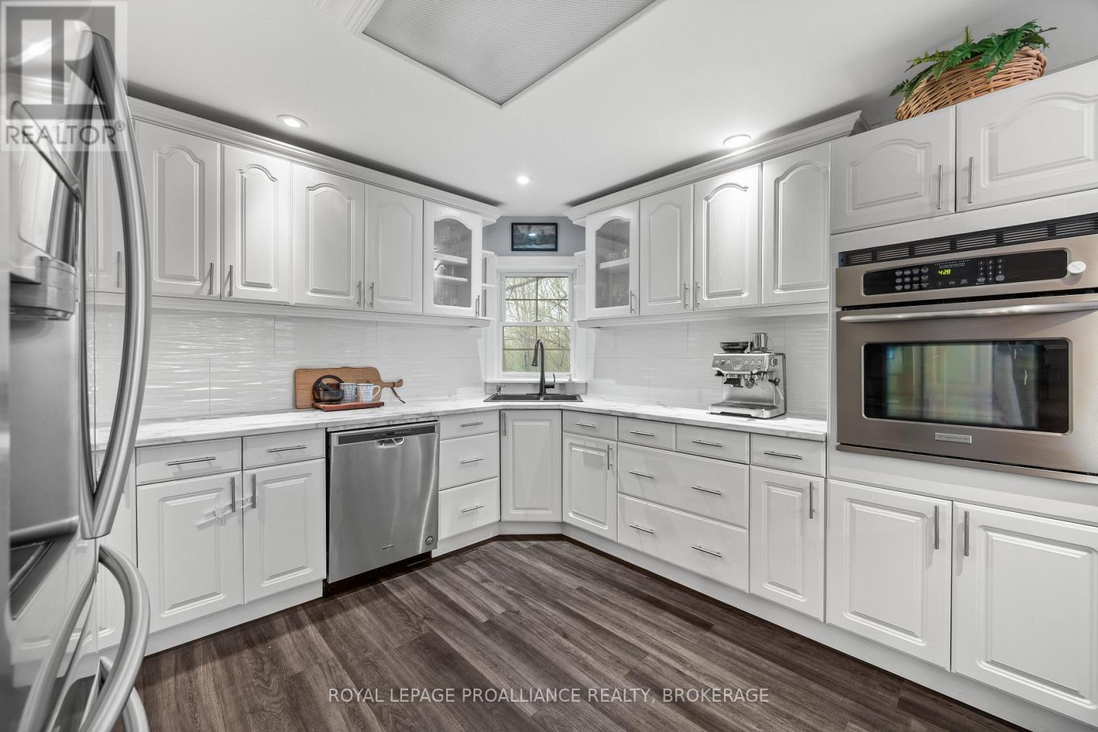 55 SHAW STREET - 17