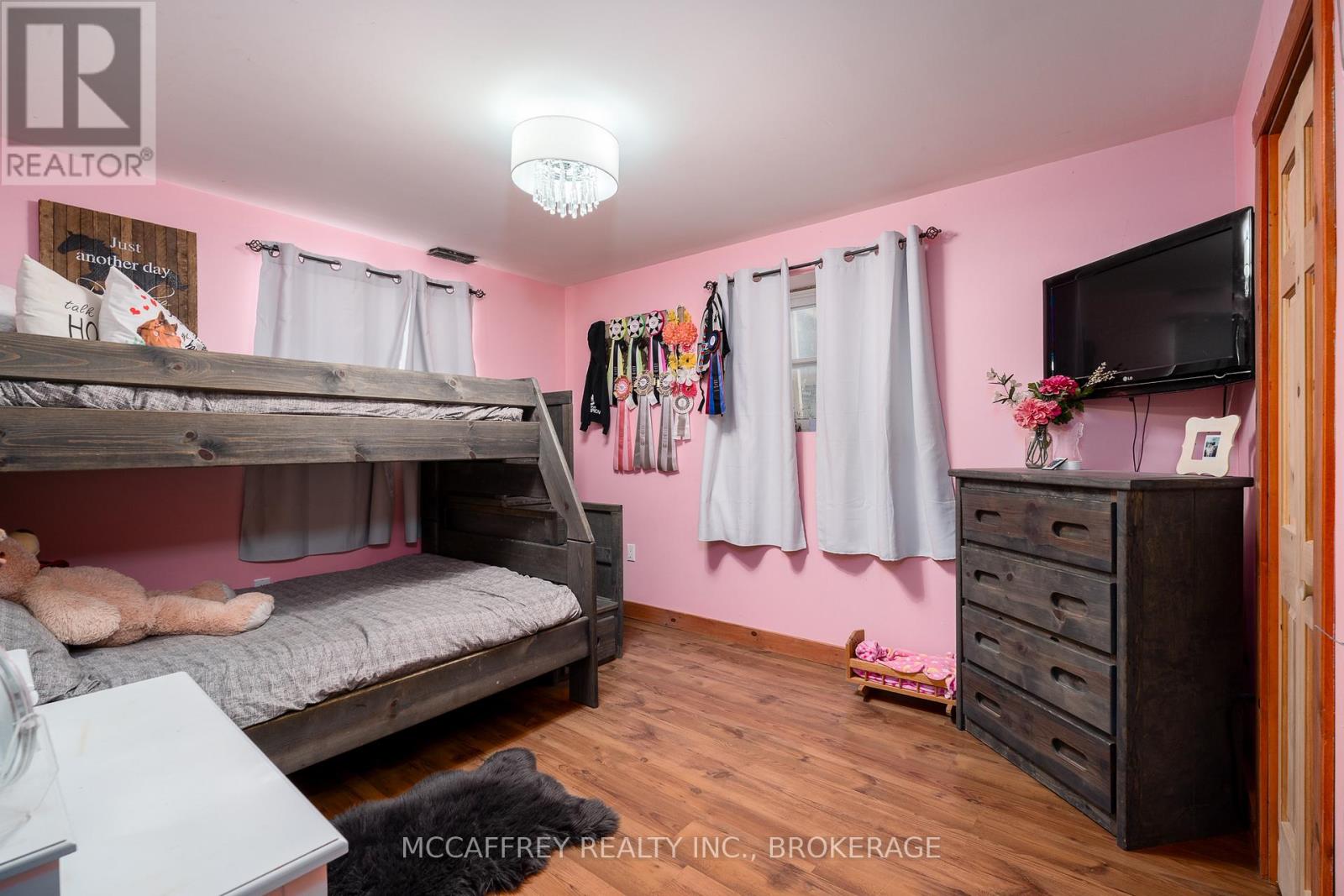 754 CHURCH ROAD - 29