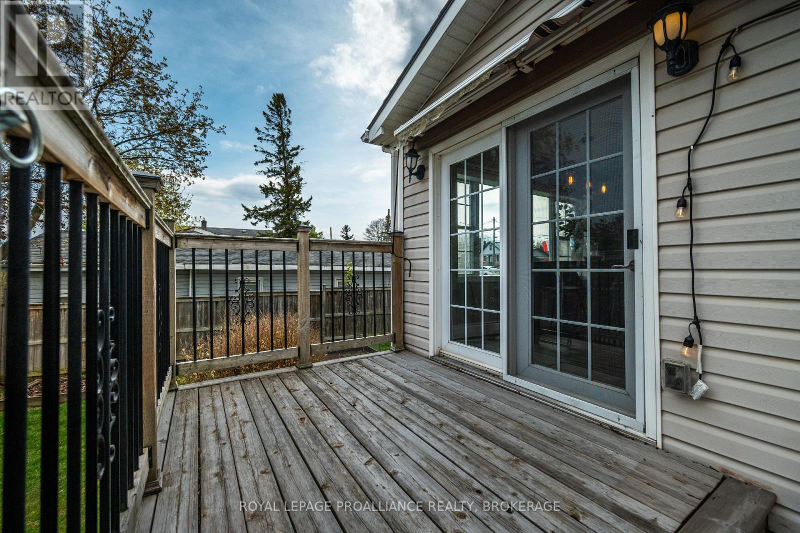 55 SHAW STREET - 41
