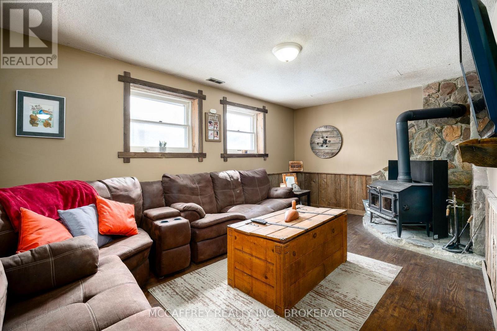 754 CHURCH ROAD - 23