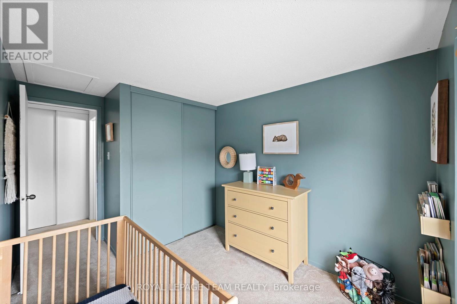 #42 1257 PRIORY LANE - 20