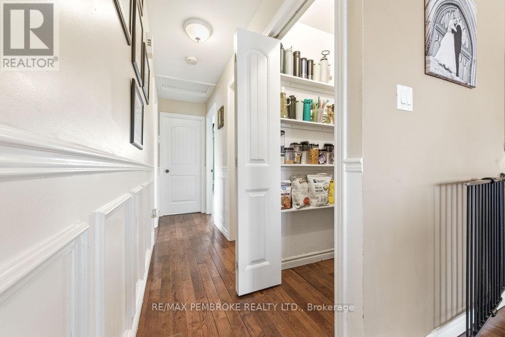 52 HIGHLAND PARK DRIVE — photo 18