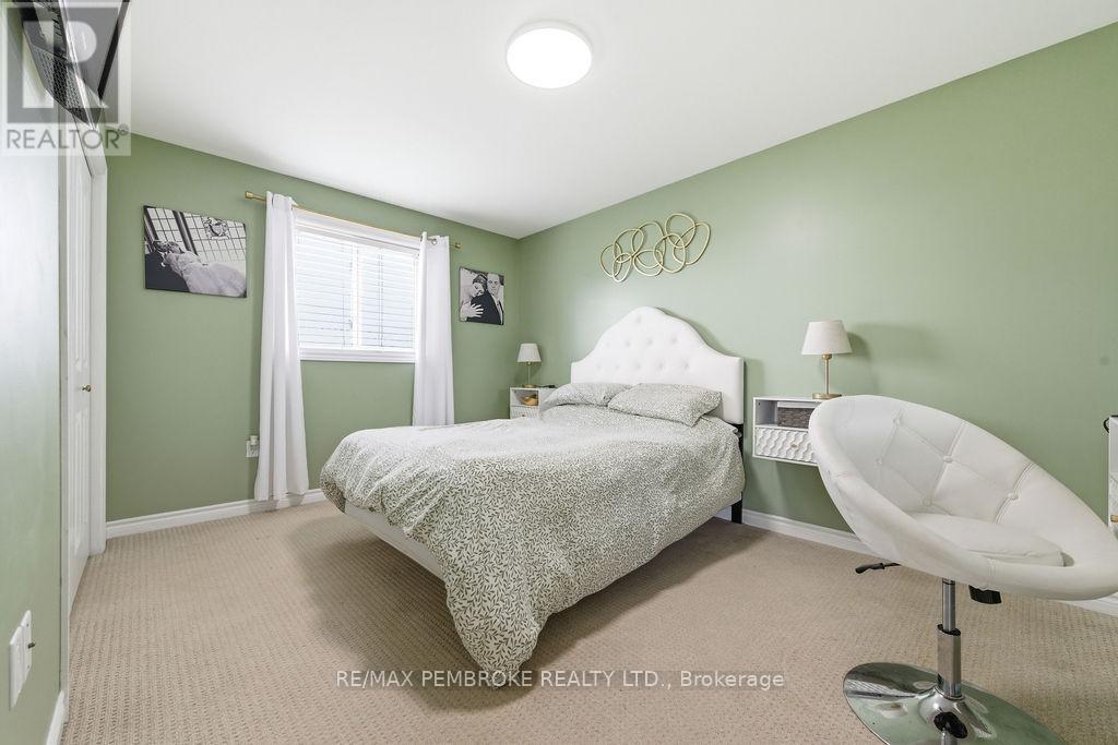 52 HIGHLAND PARK DRIVE — photo 22