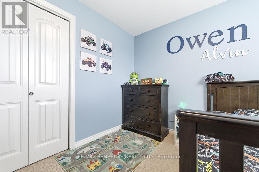 52 HIGHLAND PARK DRIVE — photo 28
