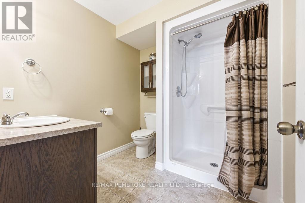52 HIGHLAND PARK DRIVE — photo 26