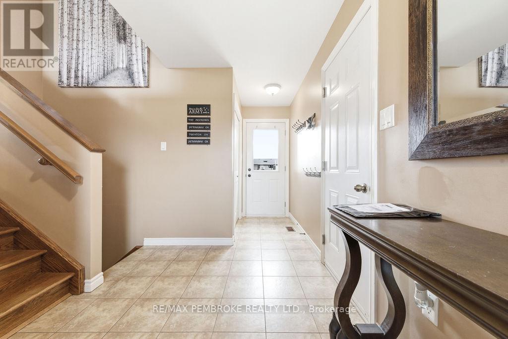 52 HIGHLAND PARK DRIVE - photo 3
