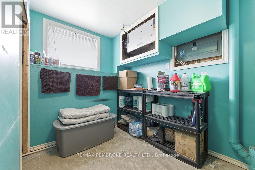 52 HIGHLAND PARK DRIVE — photo 39