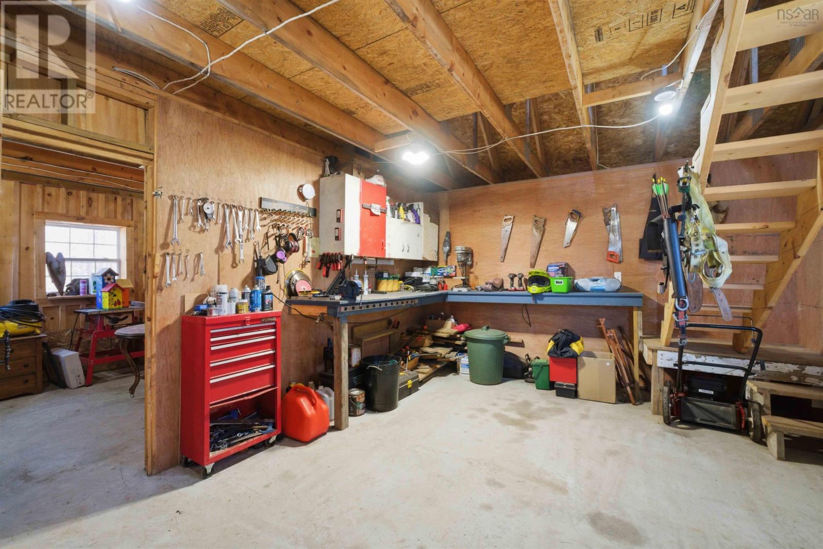 1853 Middle Road - 28
