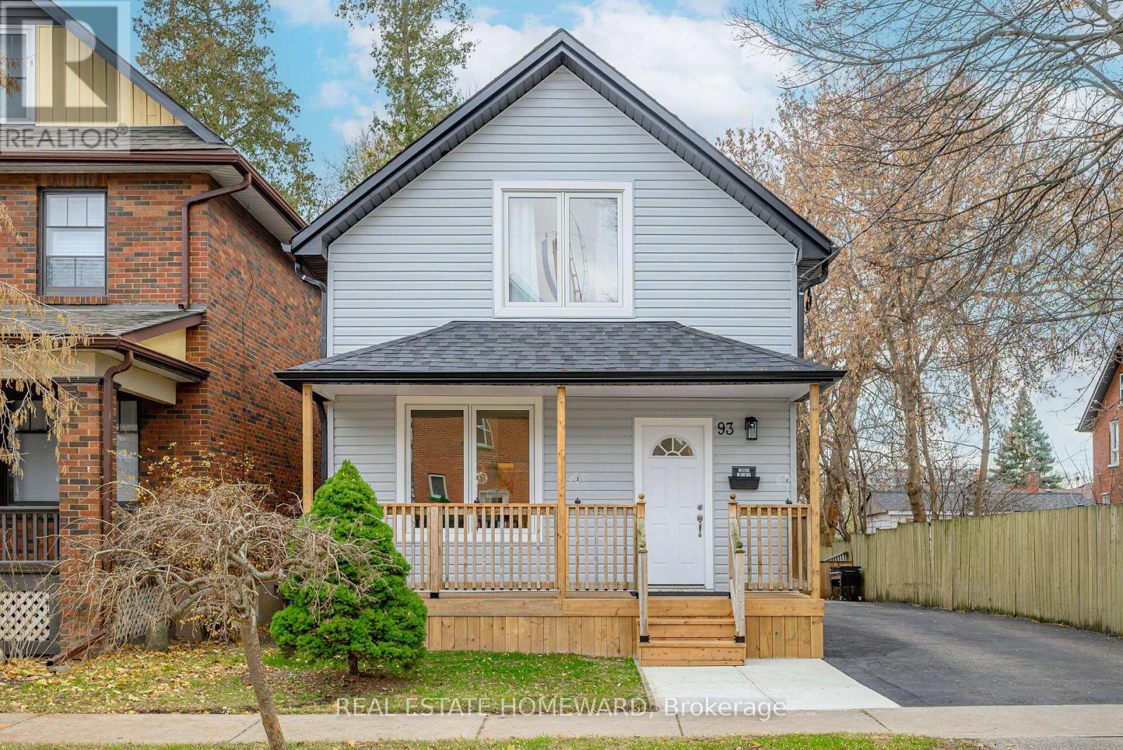 93 AGNES STREET - 2