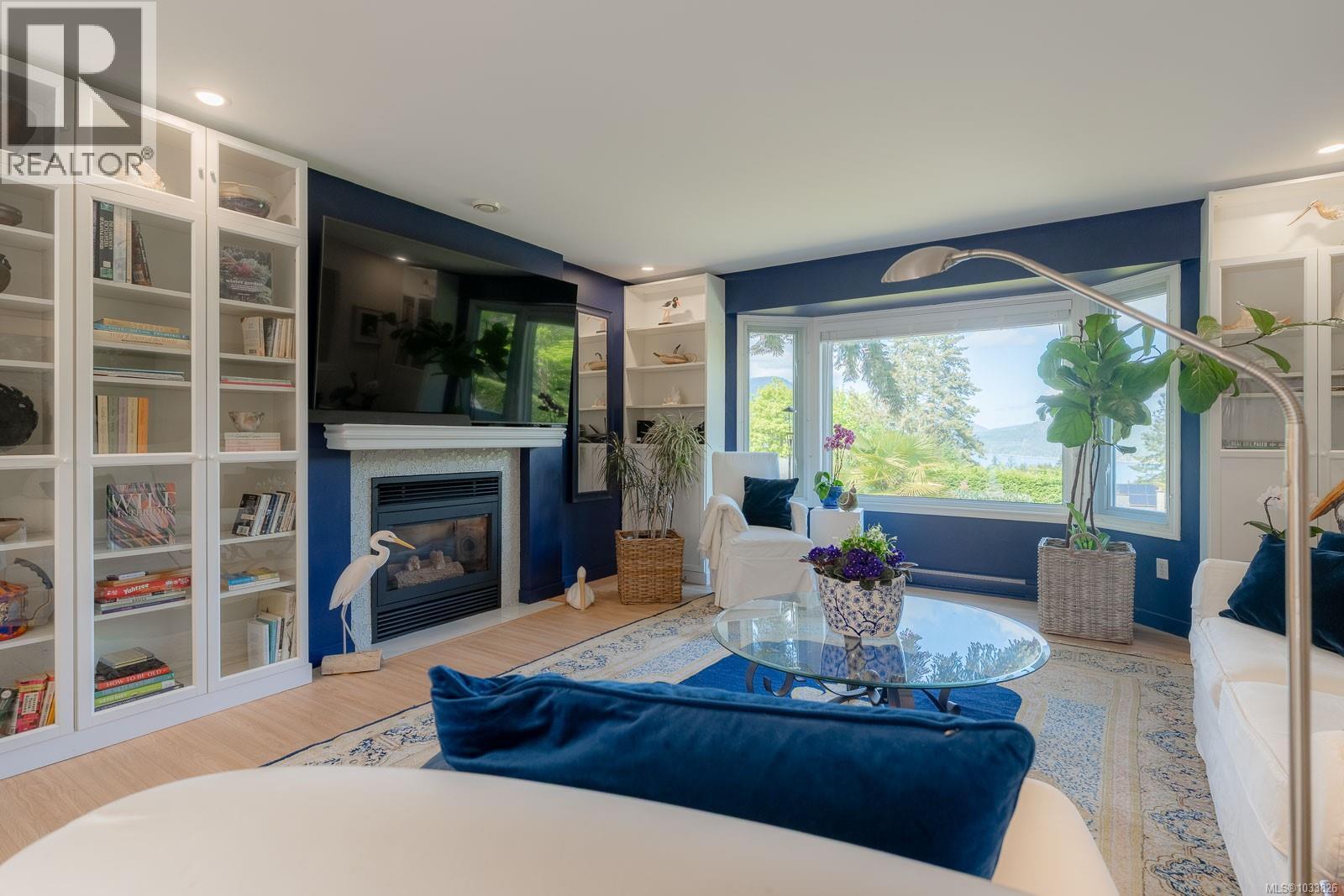 1345 Garrett Pl - 5