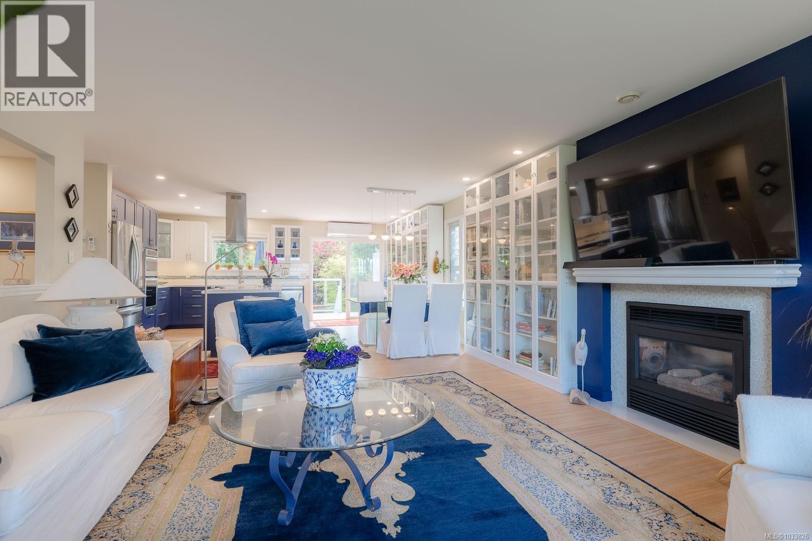 1345 Garrett Pl - 7