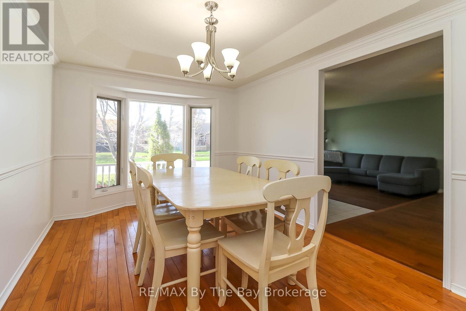 10 LAMONT CREEK DRIVE - 17