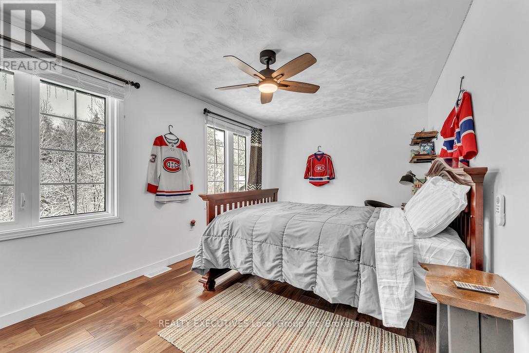 1 SPRINGDALE DRIVE - 29