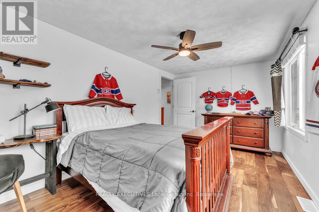 1 SPRINGDALE DRIVE - 30