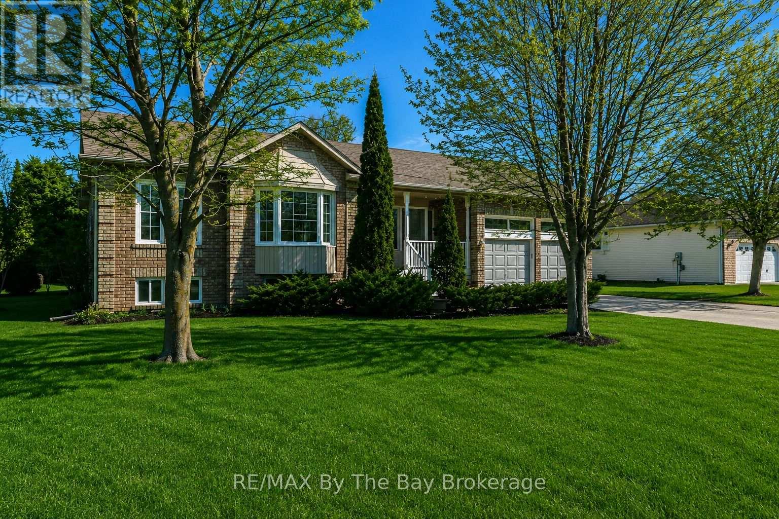 10 LAMONT CREEK DRIVE - 9