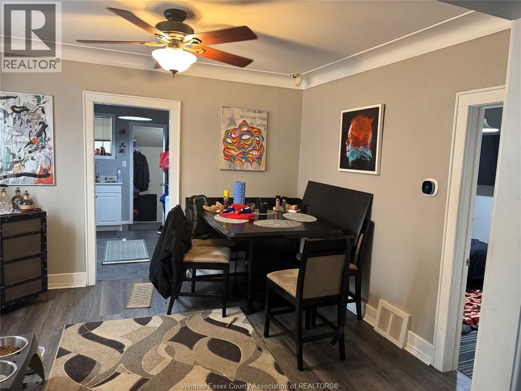 1056 GLADSTONE, Windsor, Ontario, N9A2R8 — Photo 5