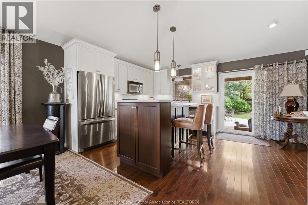 944 THOMPSON, Windsor, Ontario, N8S2G8 — Photo 8