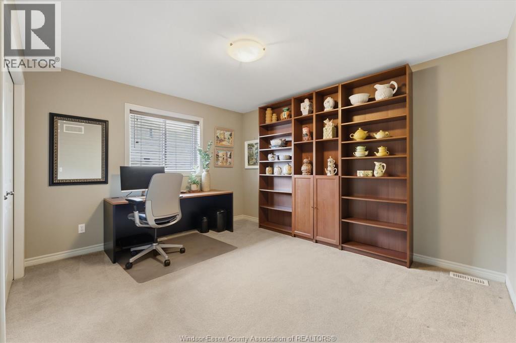 944 THOMPSON, Windsor, Ontario, N8S2G8 — Photo 19