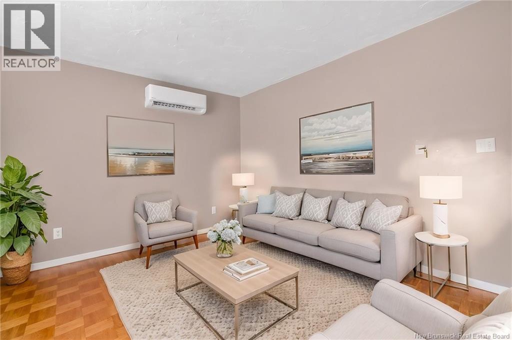 634-636 Elmwood - 17