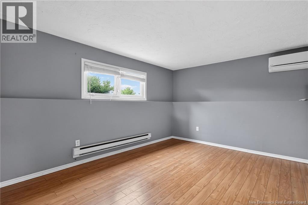 634-636 Elmwood - 29