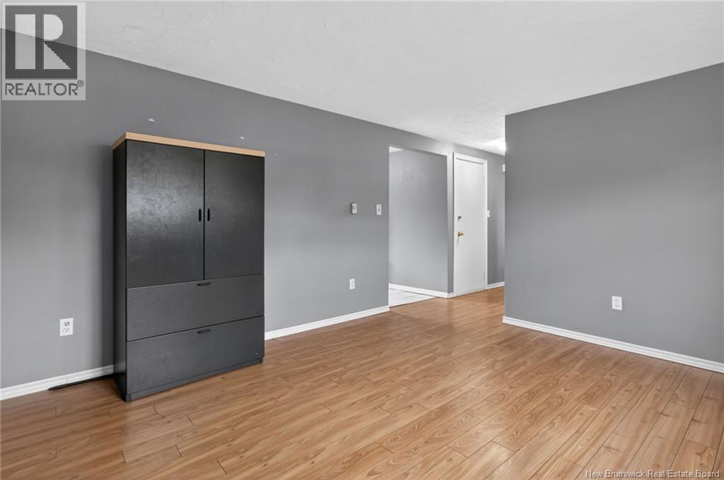 634-636 Elmwood - 40