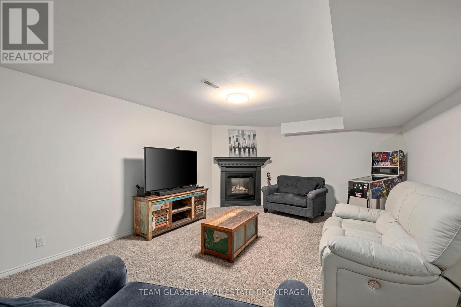 214 NORTH STREET - 16