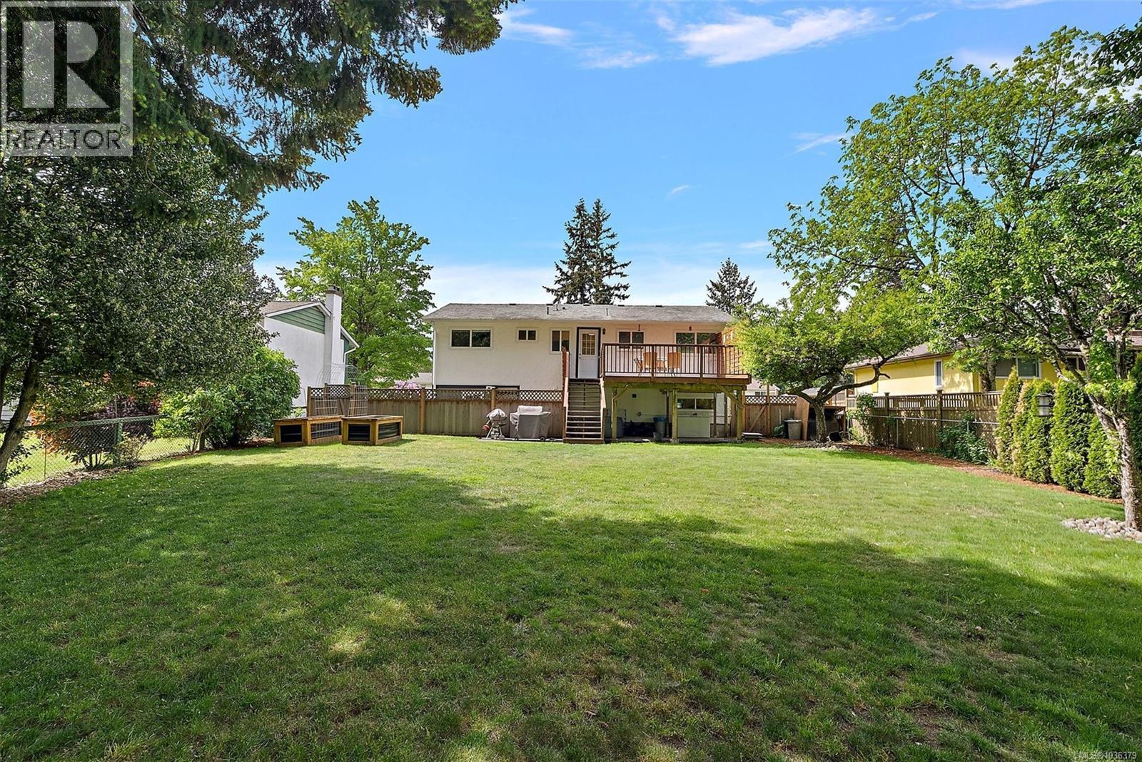 550 Ledsham Rd - Image 2