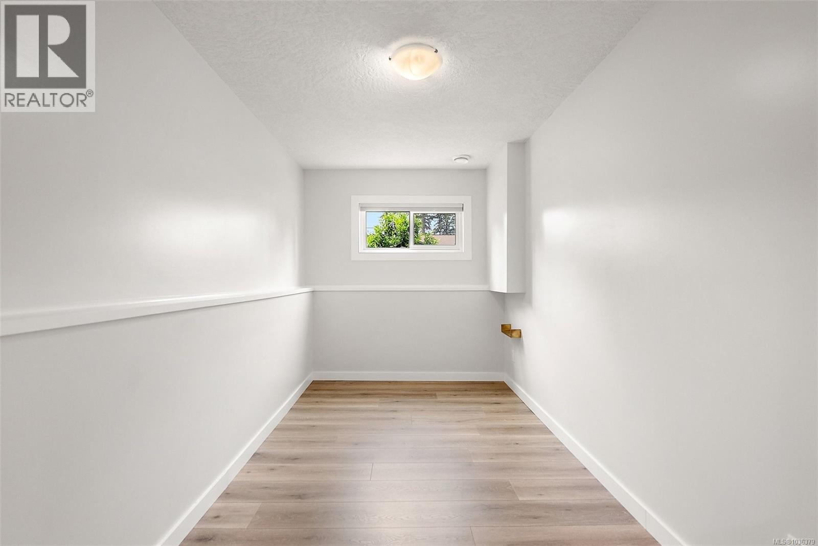550 Ledsham Rd - 24