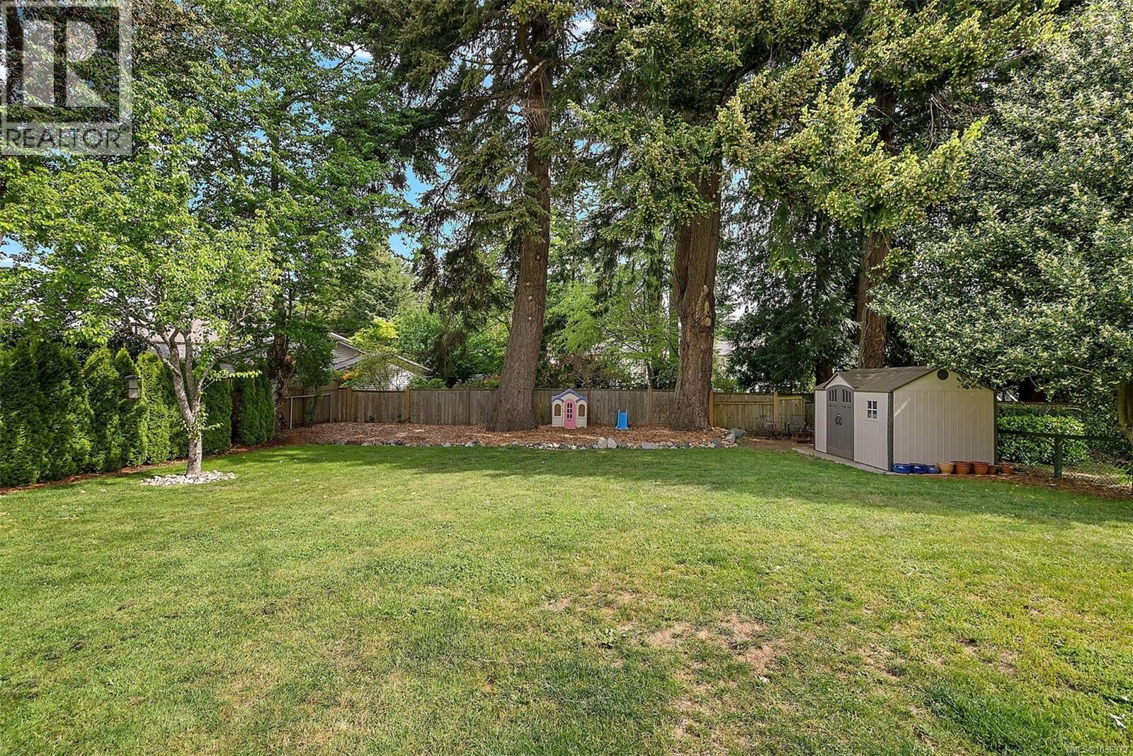 550 Ledsham Rd - Image 3