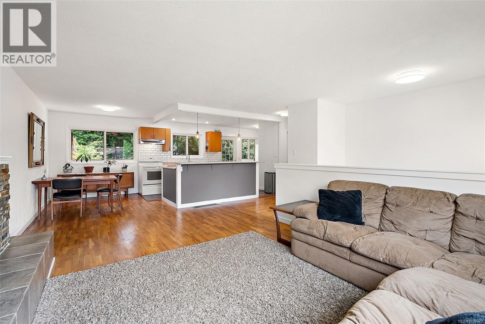 550 Ledsham Rd - 8
