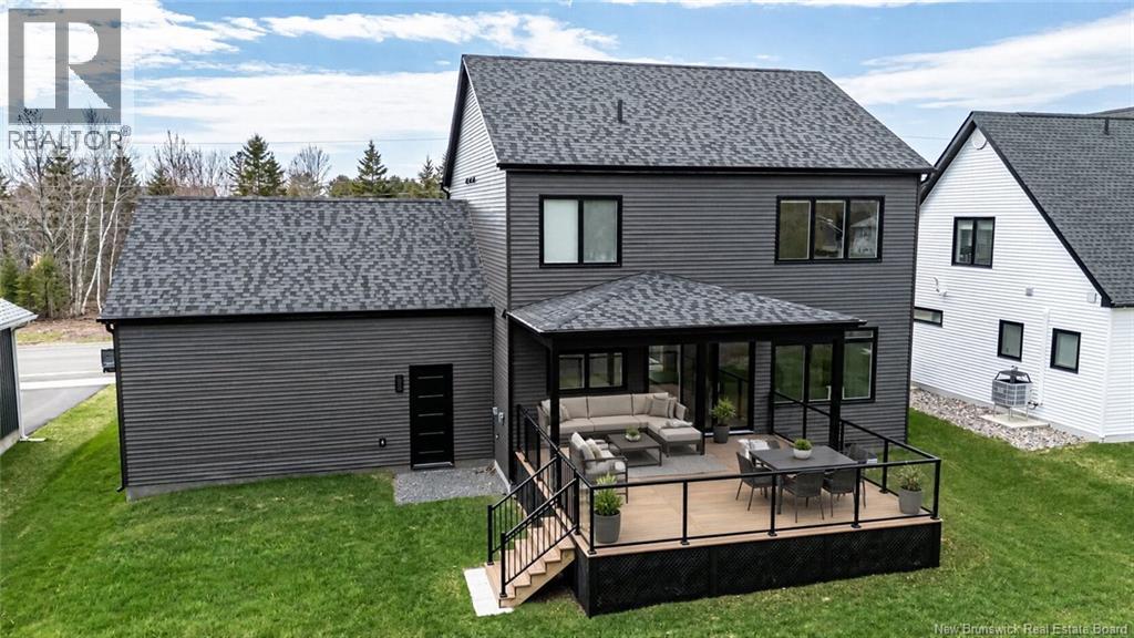 41 Boxwood Lane - Image 2
