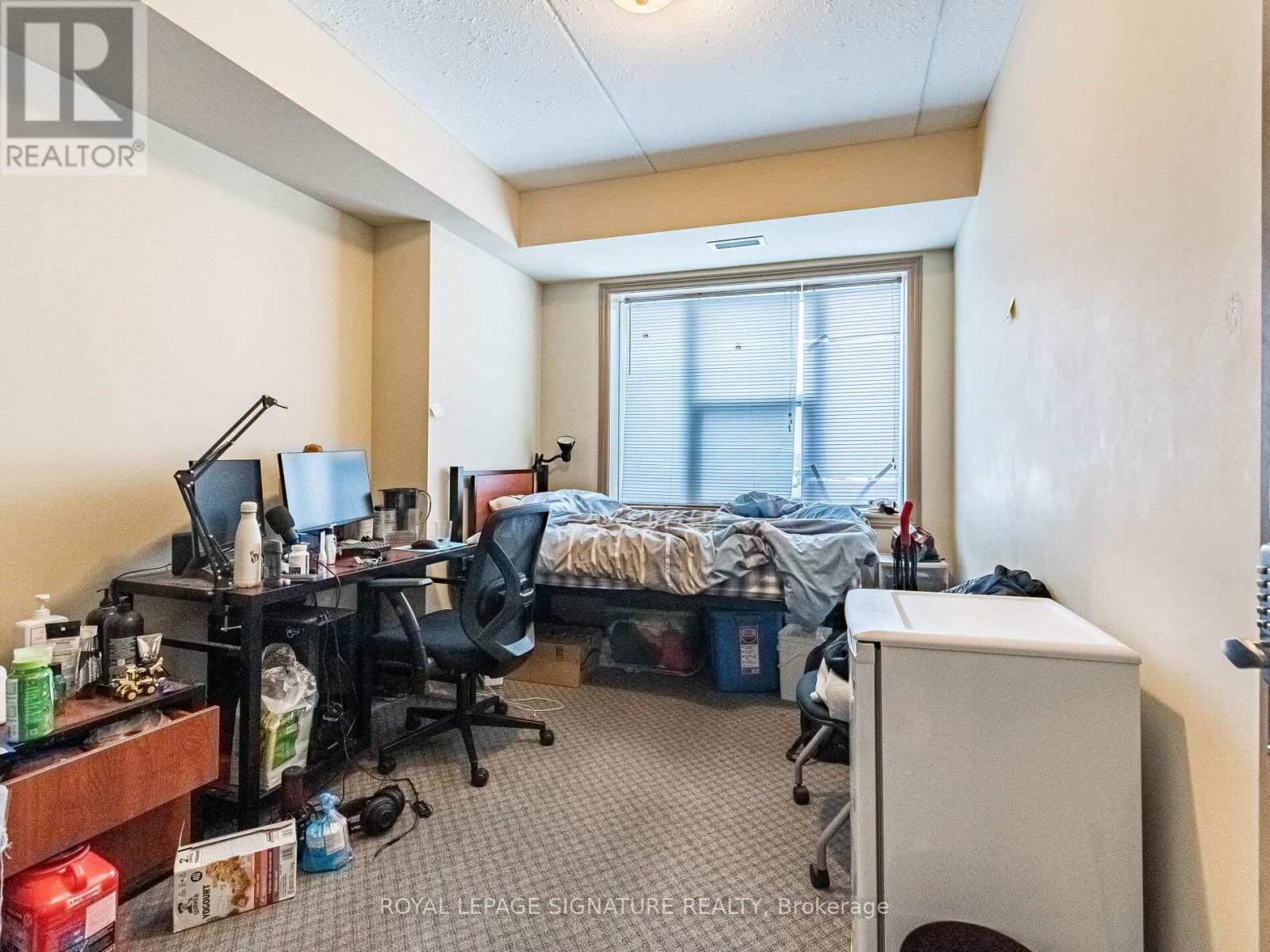 #203 251 LESTER STREET - 21